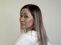 chat with cam DaphneBoyter