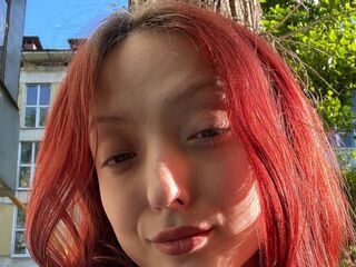 naughty cam girl masturbating DariaJonas