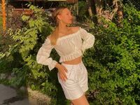 camgirl chat room DaynaMiller