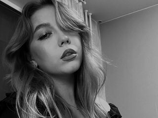 cam slut videochat DevonaDalal