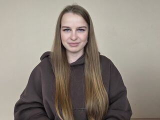 girl porn webcam DonetteSally