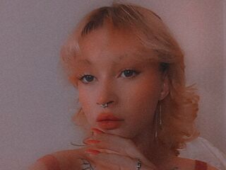 cam girl playing with sextoy EfieFrye