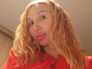 camgirl playing with sex toy ElenaVirtik
