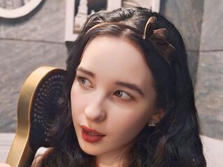 hot camslut EliseGianola