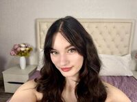 beautiful webcamgirl ElleMills