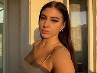 naughty cam ElleMils