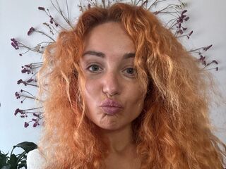 porn cam Emelyi