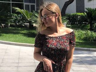 anal web cam sex EmileeBeyale