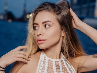 free webcam EmilyBeverly