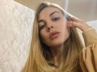 hot webcam slut EmilyHollister