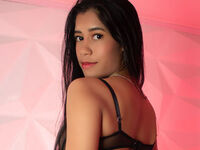 topless camgirl EmmiShery