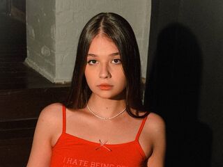 hot cam girl masturbating with vibrator EmorySwift