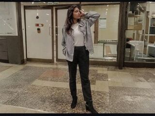 adult livecam ErishCloe
