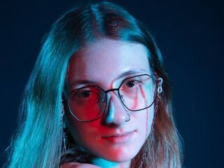 camgirl live sex photo EvelyneSchroff