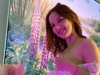 shaved pussy webcam GloriaGer