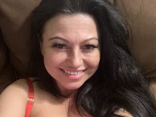 cam girl showing tits HaileyHavens
