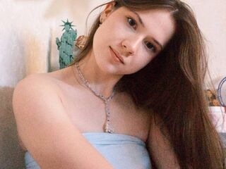 naked webcamgirl HalleyCallaghan