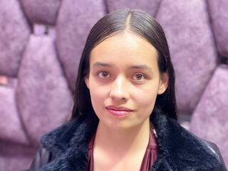 naked IssaMontenegro