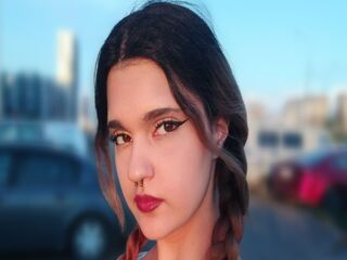 live webcam performer IvelisseConsuelo