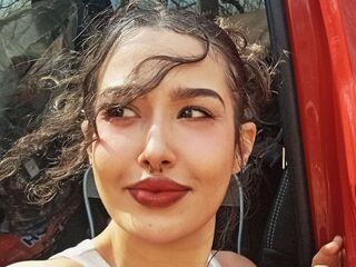 camgirl webcam JadeeParker