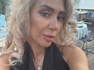 shaved pussy cam JenniferRein