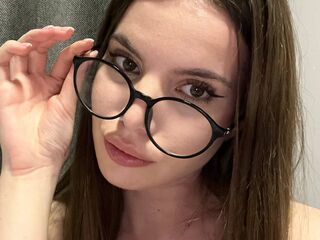 free nude cam JoannieZbierski