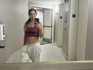 flirt chat room JosieJodeci