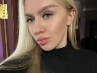 masturbating girl JudiJadore