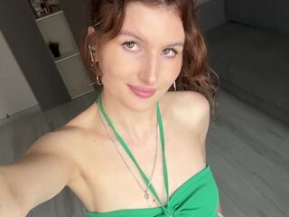 jasmin cam KarmenZeinert