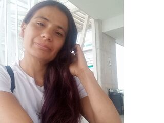 sexy webcamgirl KasandraVixen