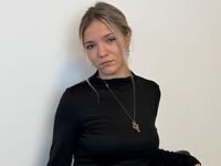 live striptease KeiraTullier