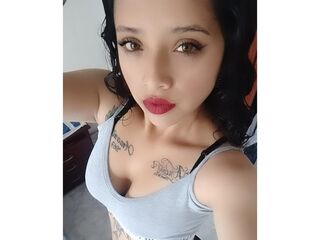 girl naked KhattyWhite