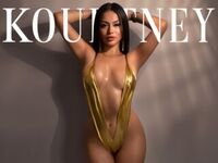 adult cam live Kourtney