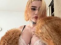 chat room cam LalyCarter