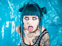 cam strip tease LaurentCarr