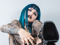 naked webcamgirl LaurentKirk