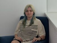 fingering cam whore LauriMagnie