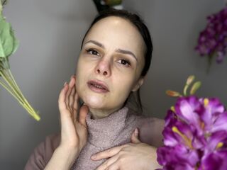 camgirl masturbating LavondaBovain