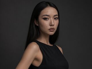 chat with cam LeeanneBossley