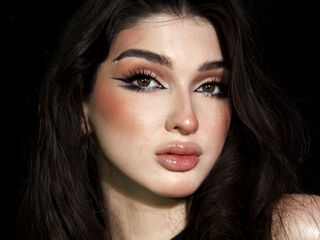 free nude live show LeilaMyers