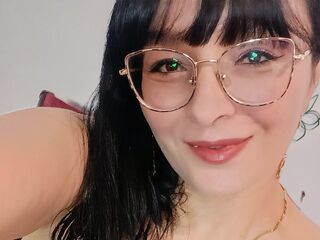 camgirl spreading pussy LexylunaMature