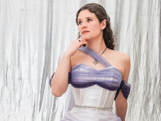 topless webcamgirl LiaDlv