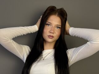 free live chatroom LidiaBranscome
