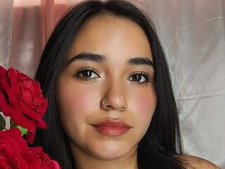 naughty chat room LilithRoxe