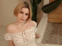 chat room free LoraBoorman
