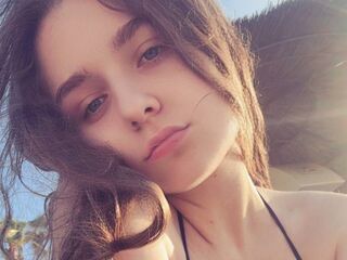 naked cam girl masturbating LuanaContratto