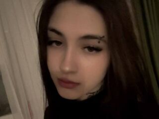 cam girl pic LucindaNatani