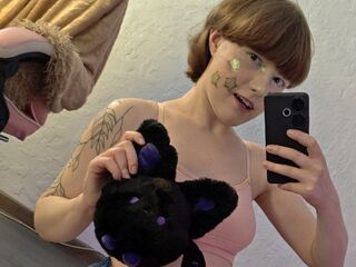 free live show LunaWillson