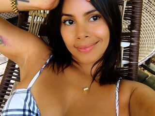 naked webcamgirl photo LyraDhelys