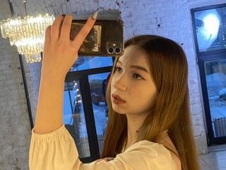 camwhore spreading pussy MagalyBoffa